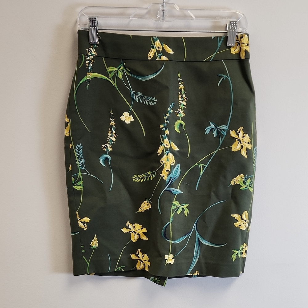 Ann Taylor Dark Green Floral Pencil Skirt